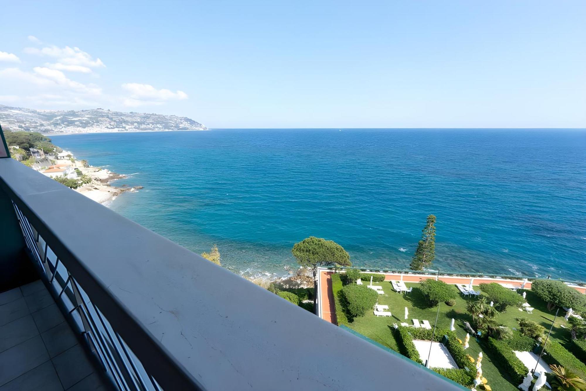 Grand Hotel Del Mare Resort & Spa Bordighera Εξωτερικό φωτογραφία